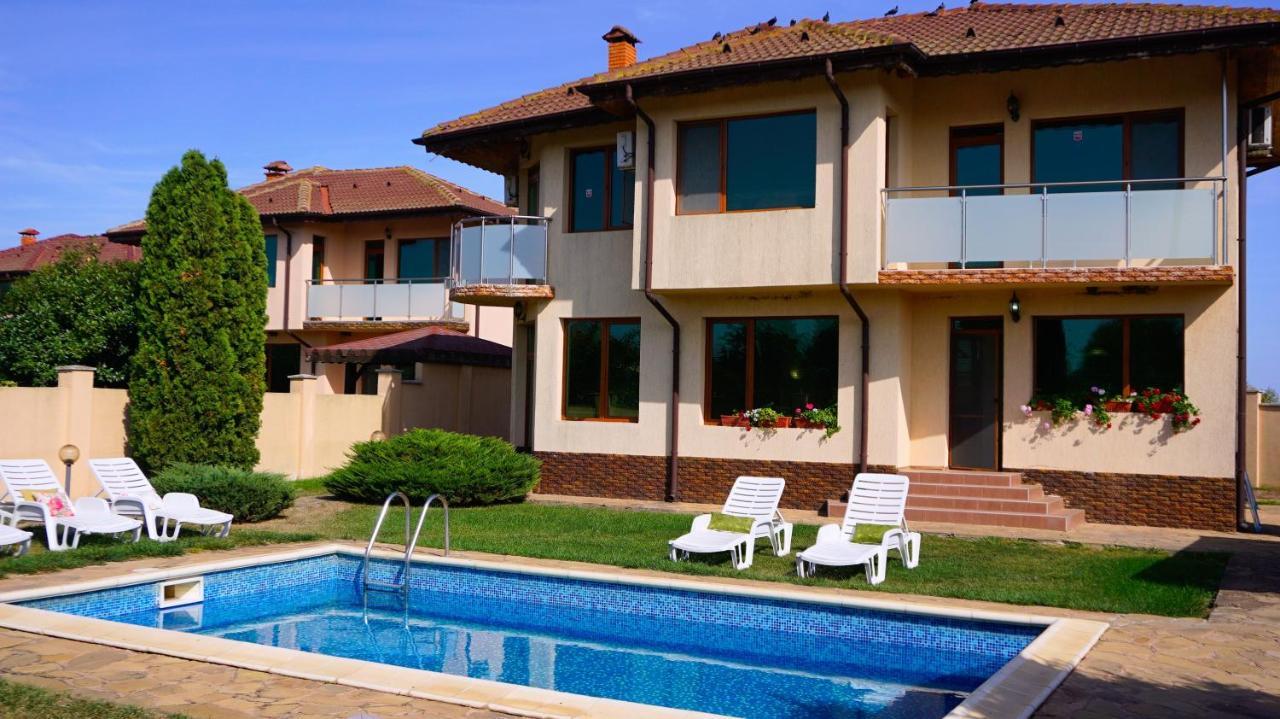 Вила Ваня - Villa Vania Bŭlgarevo Exterior foto