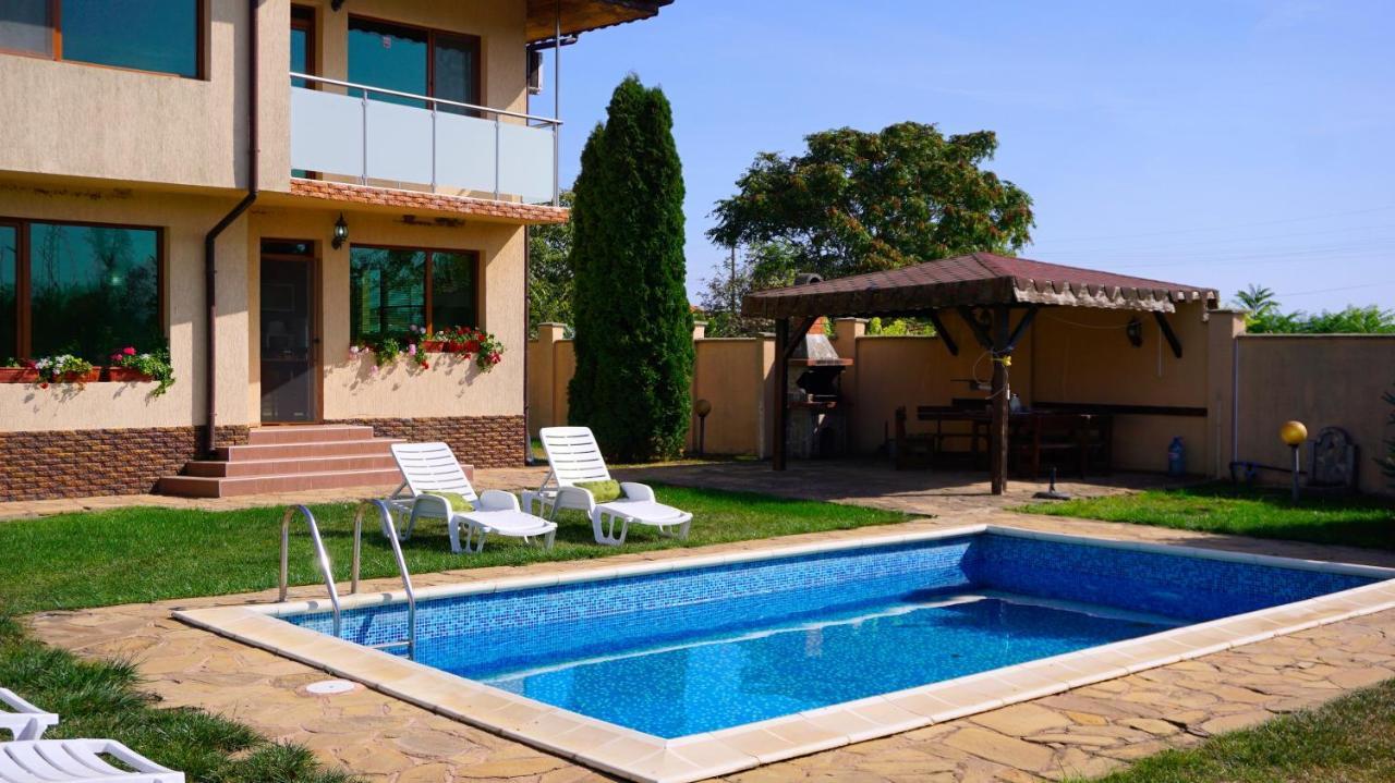 Вила Ваня - Villa Vania Bŭlgarevo Exterior foto