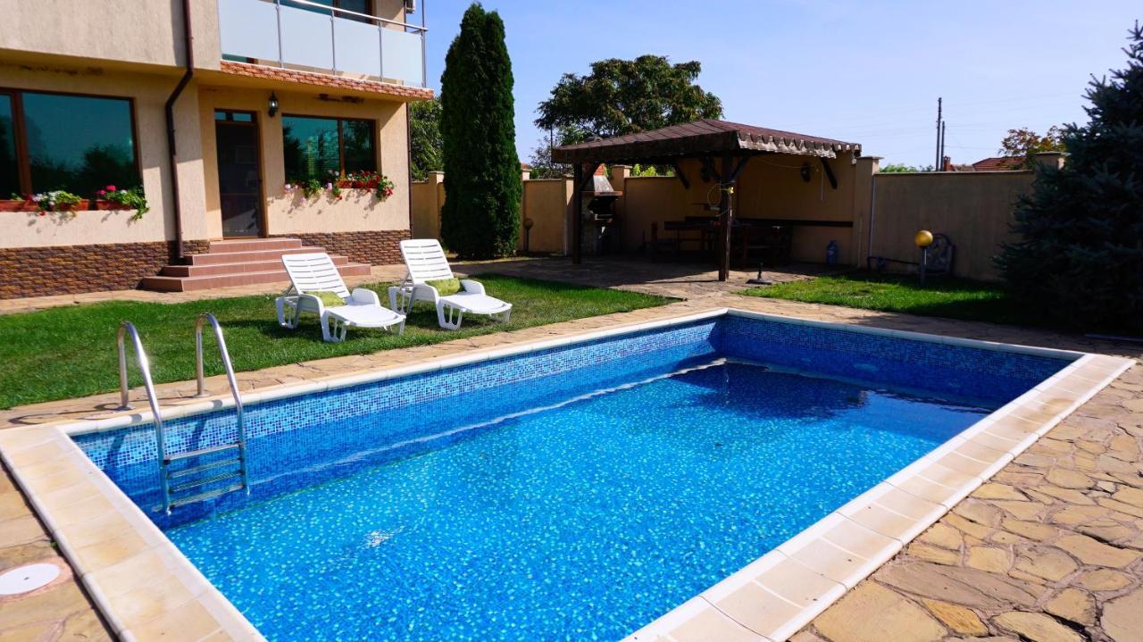 Вила Ваня - Villa Vania Bŭlgarevo Exterior foto